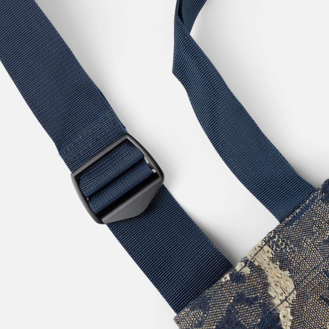 Dime Distressed Messenger Bag - Military Camo