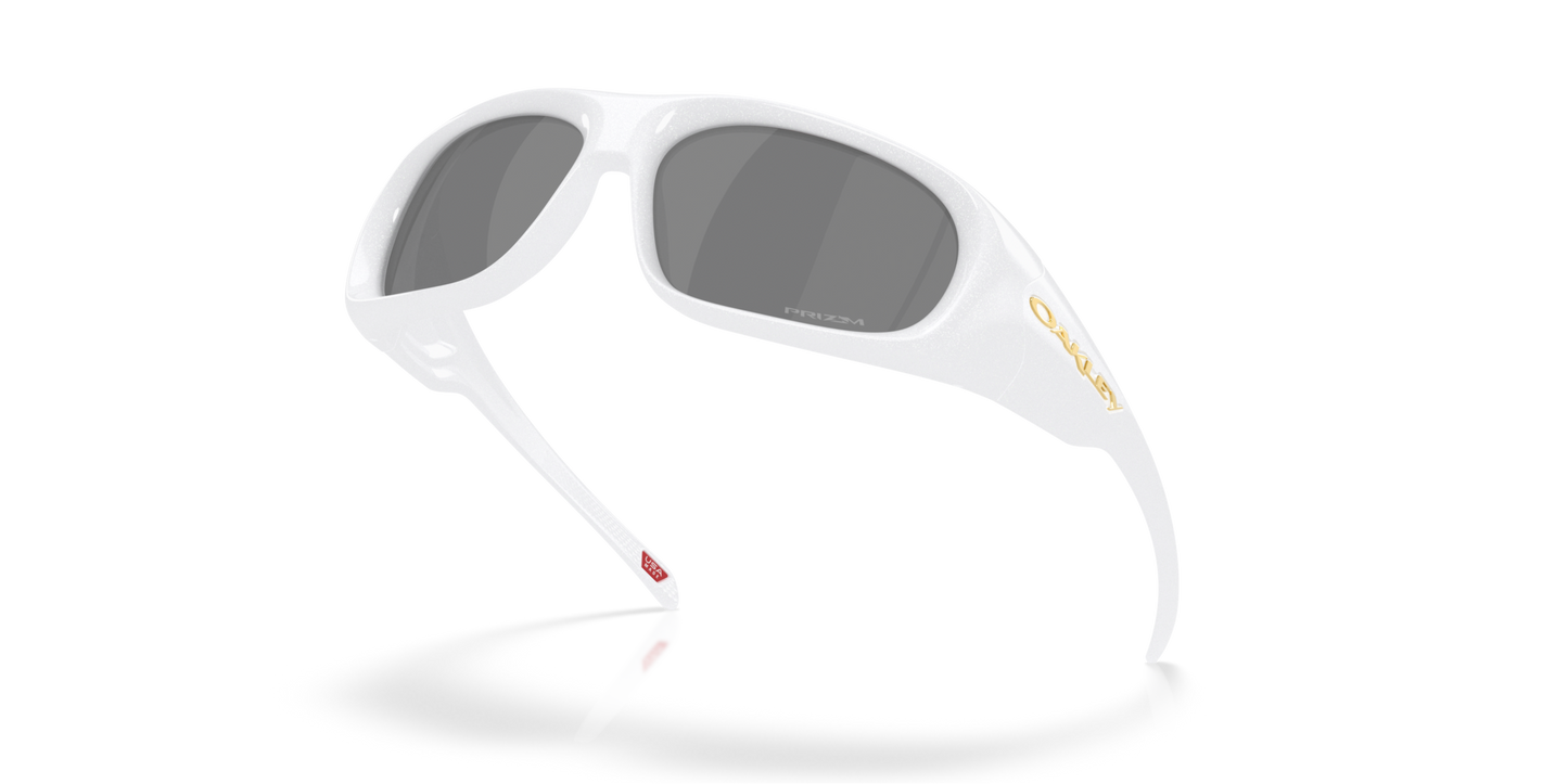 Oakley Belleville Sunglasses - Pearl White/Black