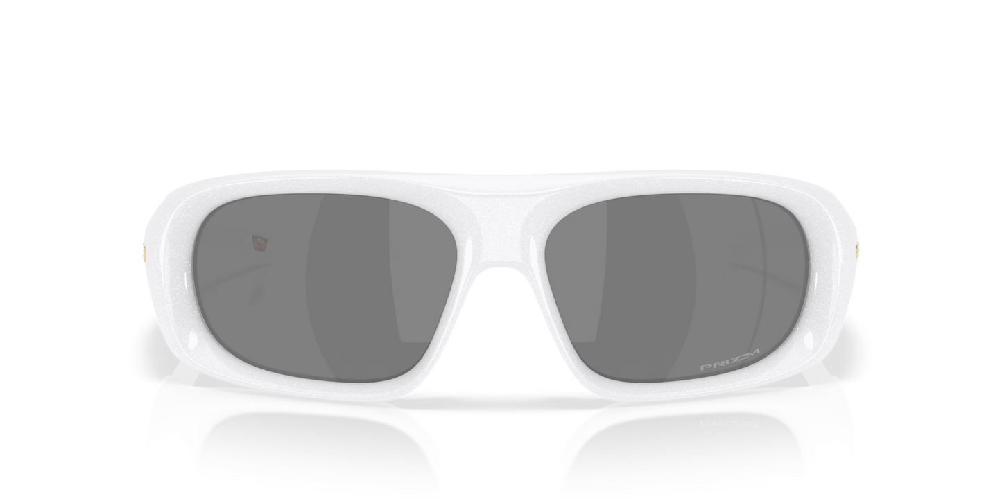 Oakley Belleville Sunglasses - Pearl White/Black