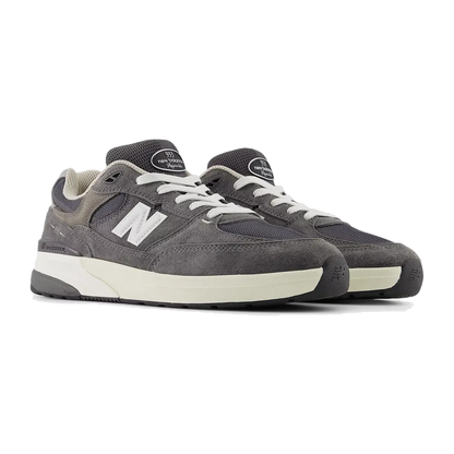 New Balance Numeric Reynolds 933 - Dark Grey/White