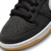 Load image into Gallery viewer, Nike SB Dunk Low Pro - Black/White/Gum