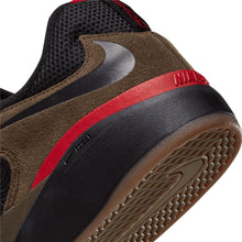 Load image into Gallery viewer, Nike SB Ishod Wair - Light Olive/Black