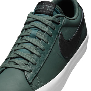 Nike SB Zoom Blazer Low Pro GT - Vintage Green/Black