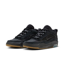 Load image into Gallery viewer, Nike SB Air Max Ishod - Black/Black/Anthracite