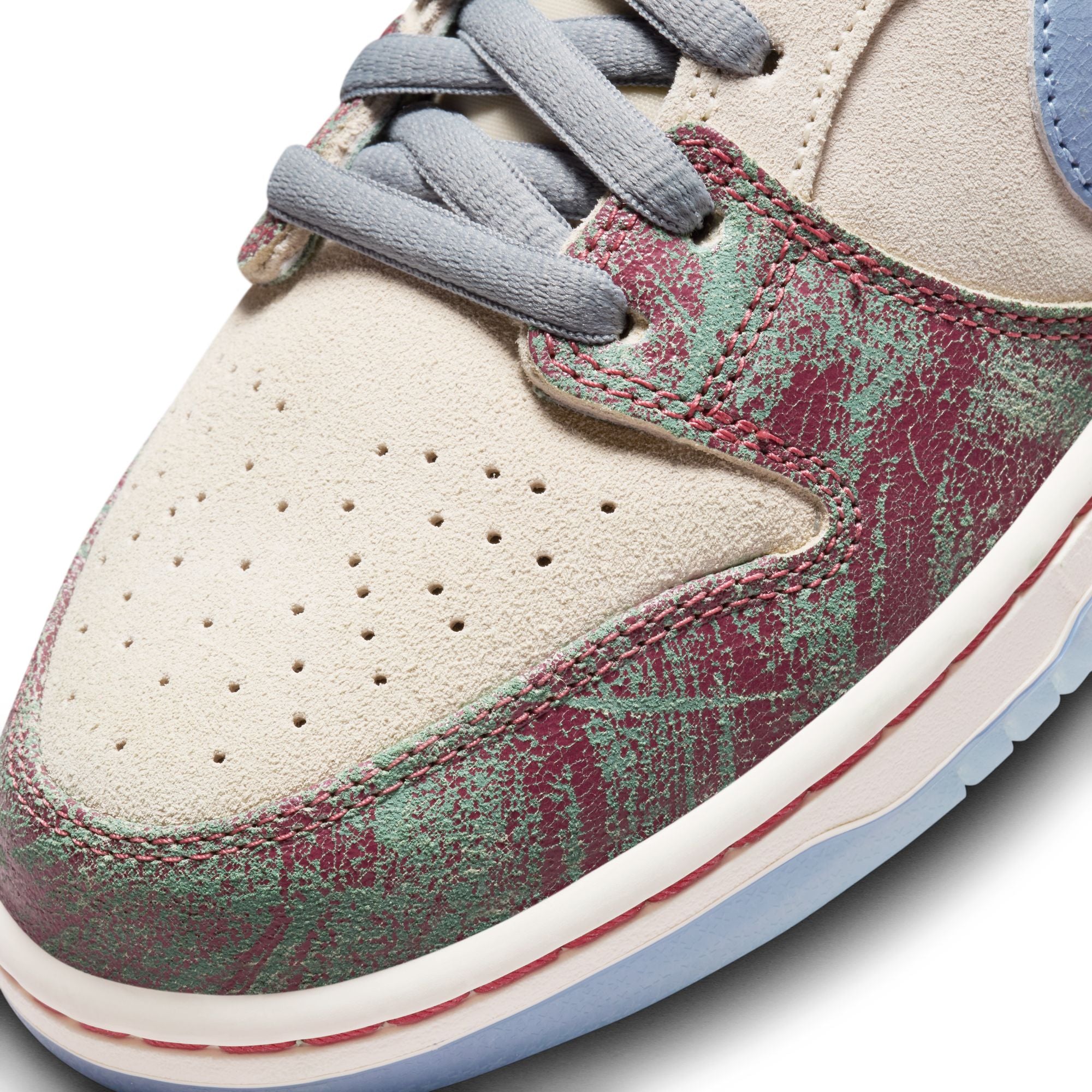 Nike SB x Crenshaw Skate Club Dunk Low - Sail/Light Blue/Cedar