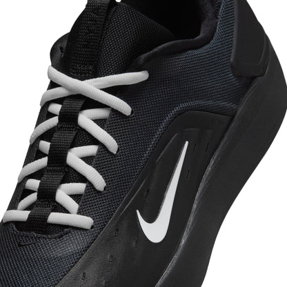 Nike SB Zoom Nyjah 4 - Black/White