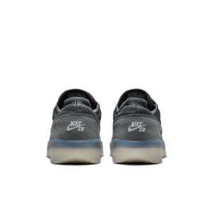 Nike SB PS8 - Cool Grey/Metallic Silver/Anthracite