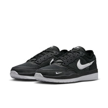 Load image into Gallery viewer, Nike SB PS8 - Black/White