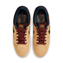 Load image into Gallery viewer, Nike SB Dunk Low Pro - Celestial Gold//Black/Dark Team Red