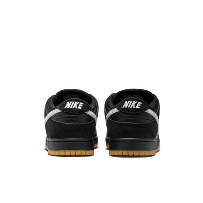 Nike SB Dunk Low Pro - Black/White/Black/Gum Light Brown