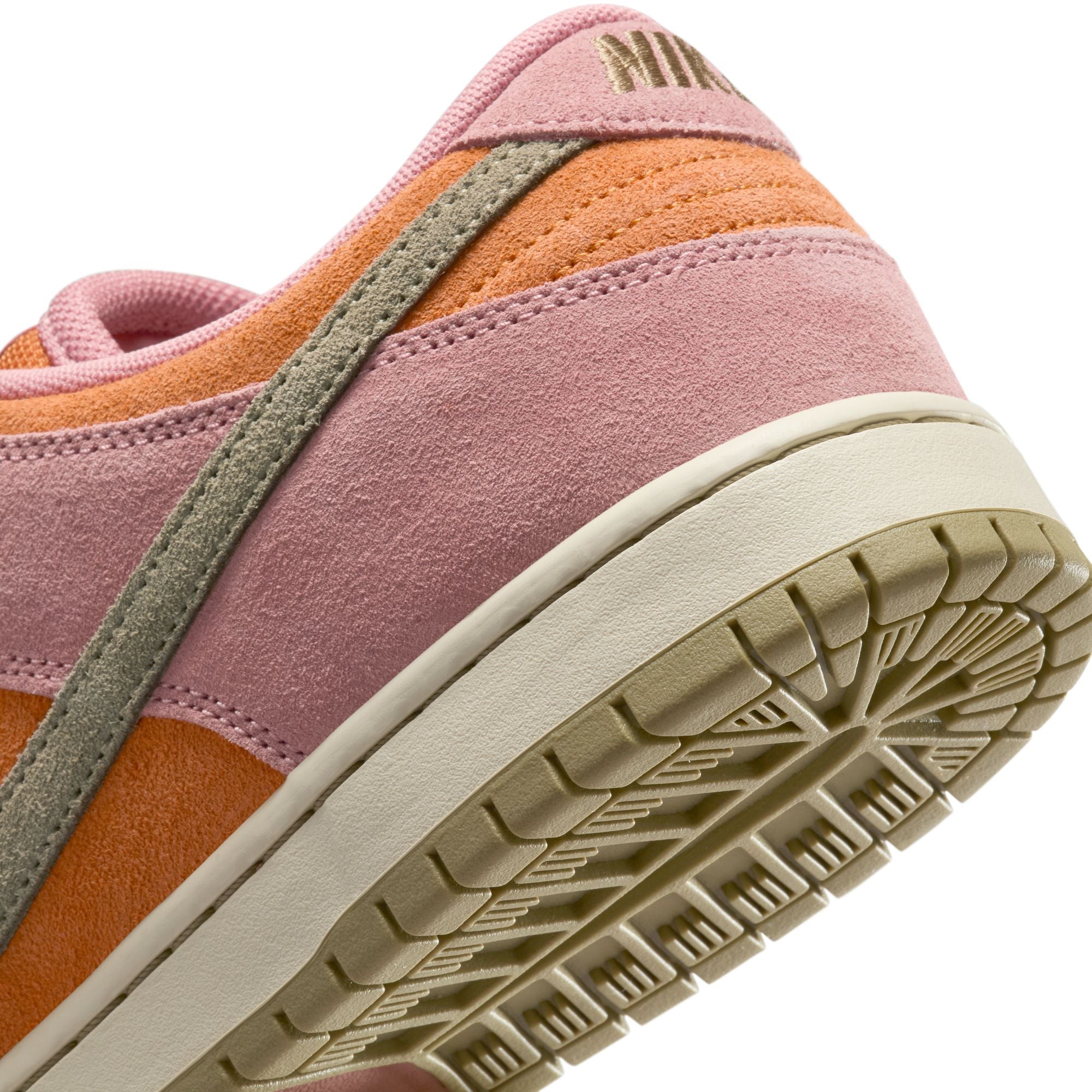 Nike SB Dunk Low Pro - Red Stardust/Neutral Olive/Monarch