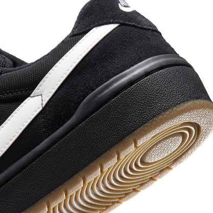 Nike SB Code 58 - Black/Summit White/Black/Gum Light Brown