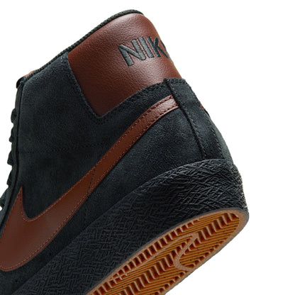 Nike SB Zoom Blazer Mid - Black Spruce/Corduroy Brown