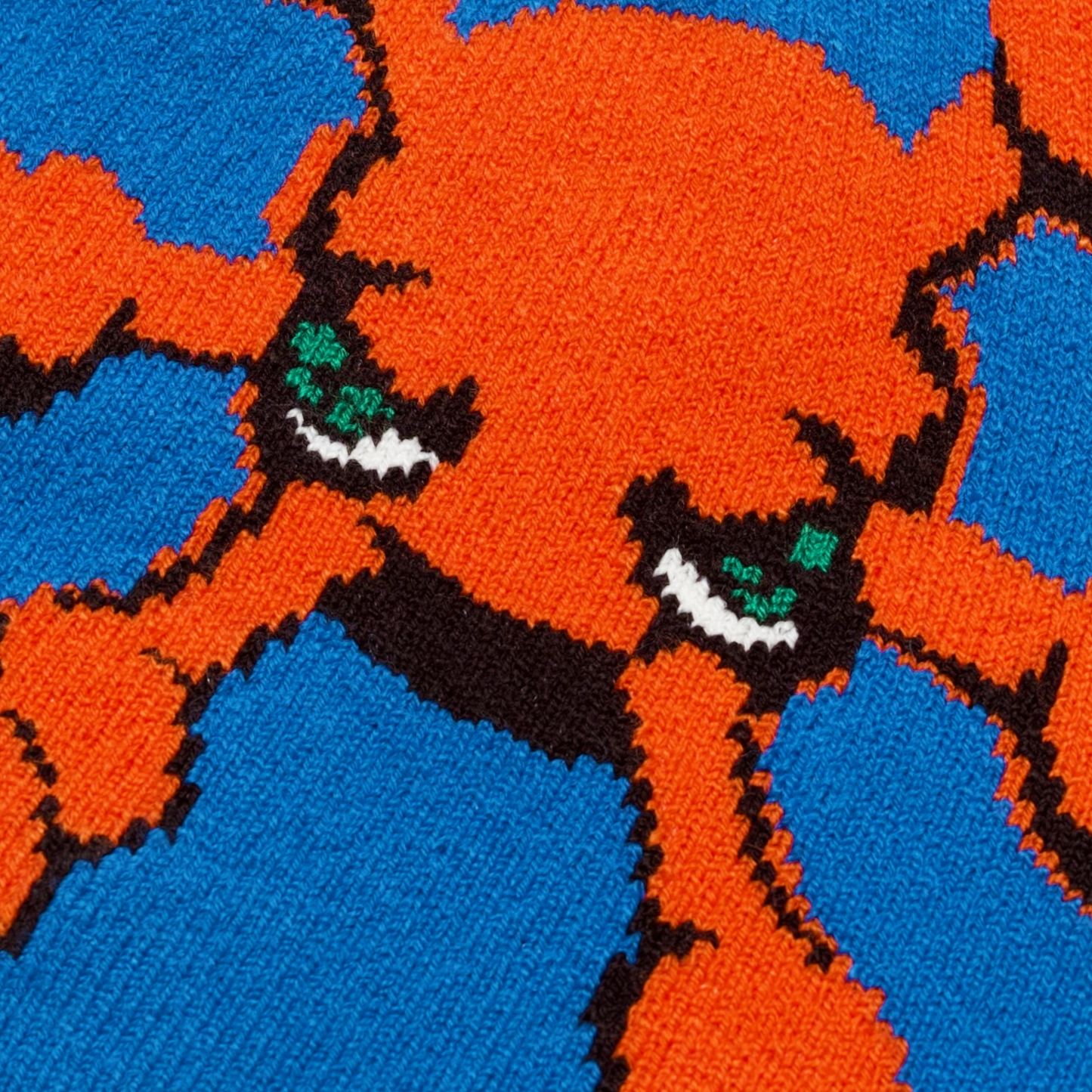 Carpet Company Bacteria Reversible Beanie - Blue