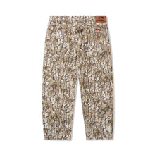 Load image into Gallery viewer, Butter Goods Bark Camo Denim Jeans - Tan