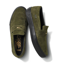 Load image into Gallery viewer, Vans Style 53 Beatrice Domond - Dark Olive/Black