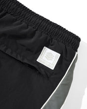 Load image into Gallery viewer, Butter Goods X Umbro Diamond Shorts - Black