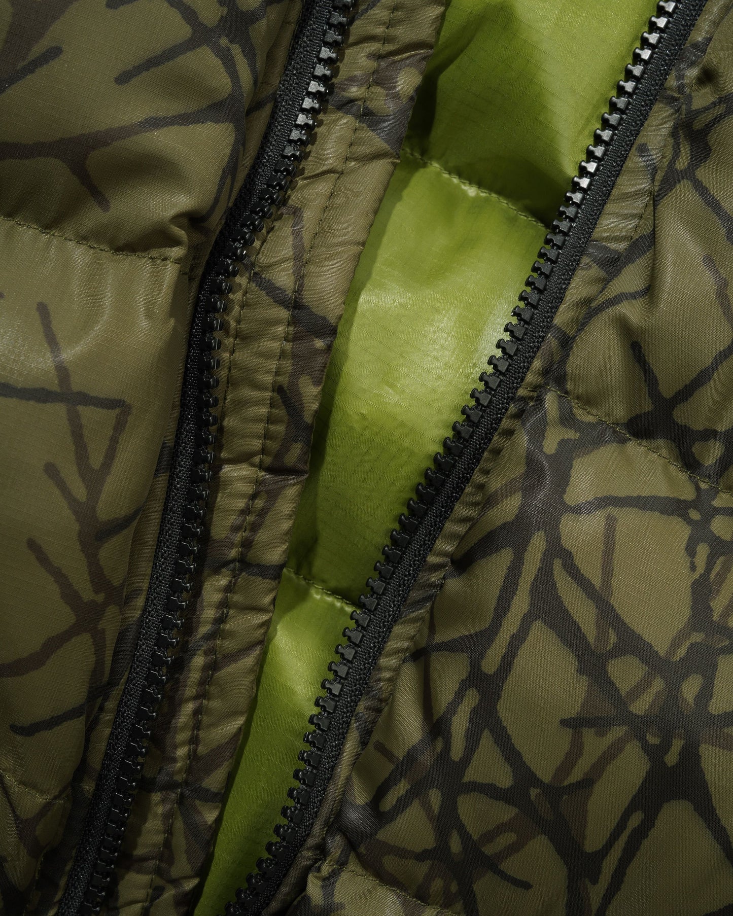 Butter Goods Endure Puffer Jacket - Thorn Camo