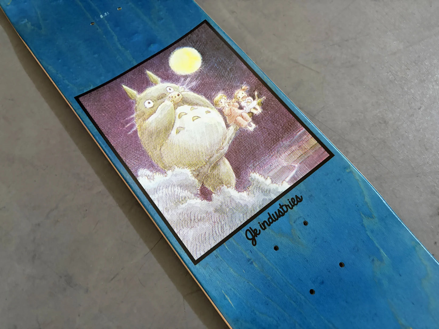 Hook-Ups Totoro Deck - 8.25