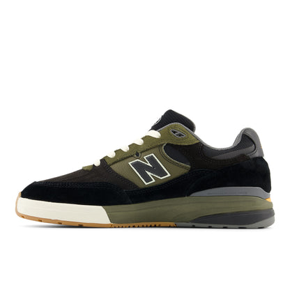 New Balance Numeric 933 Andrew Reynolds - Black/Dark Olivine