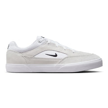 Load image into Gallery viewer, Nike SB Malor - White/Black/Gum