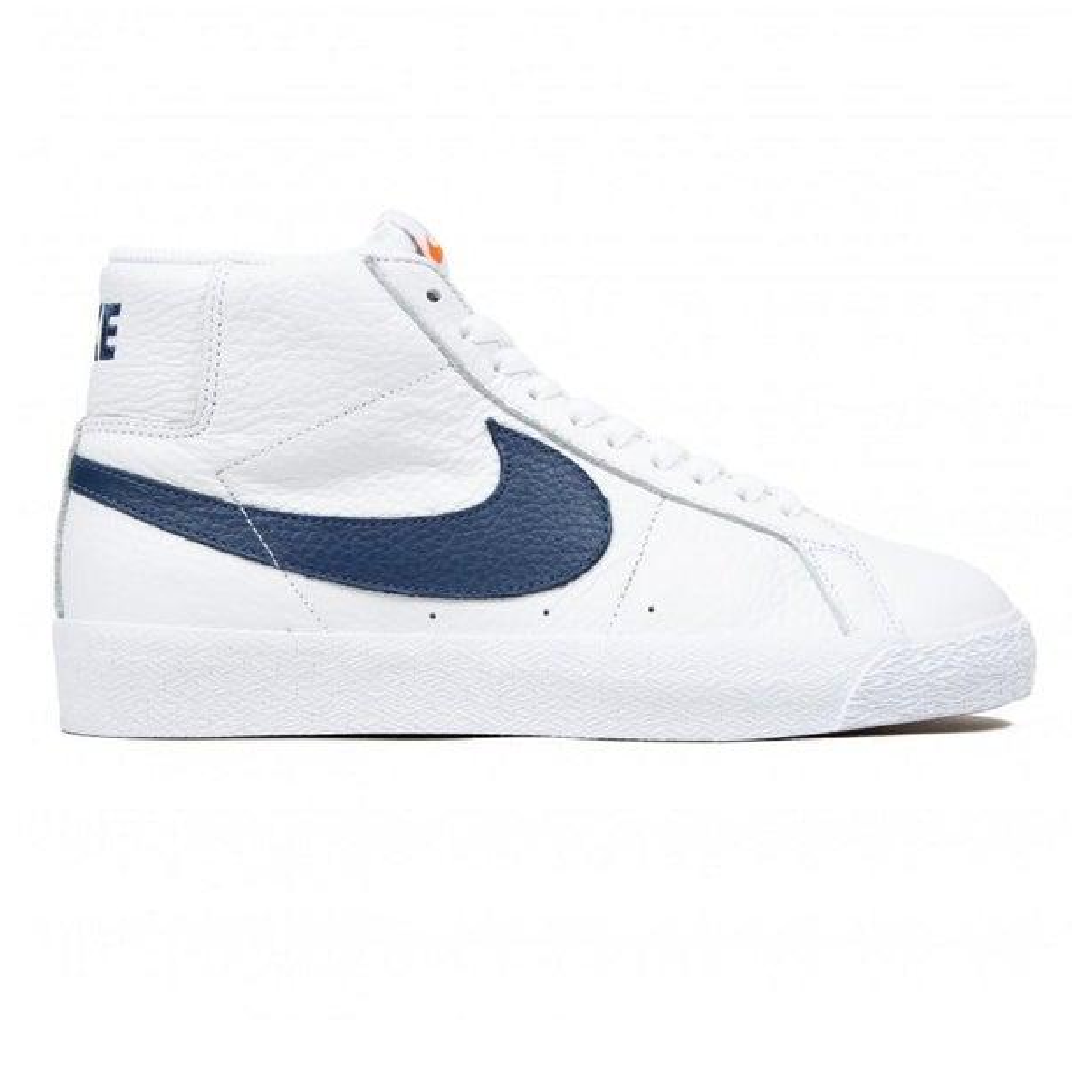 Nike sb zoom 2025 blazer mid iso white