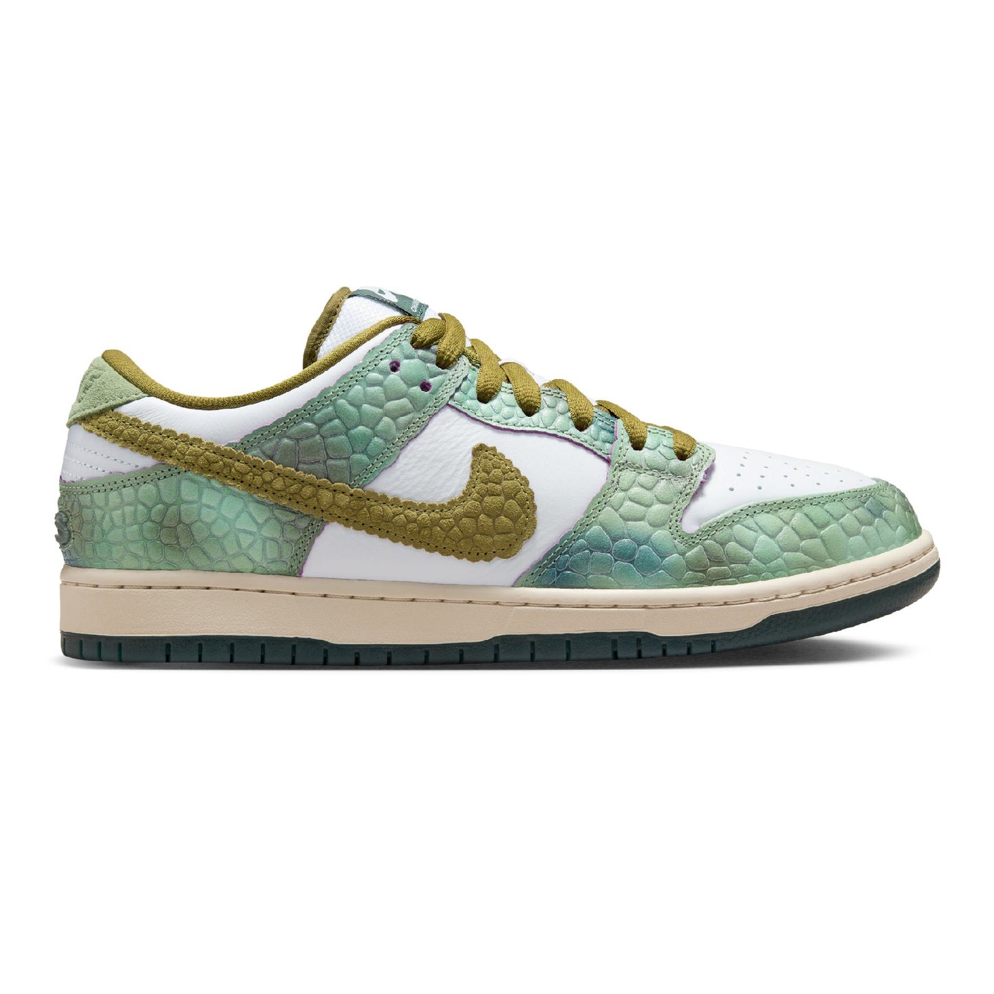 Nike SB Dunk Low Pro - Oil Green/Dessert Moss/White