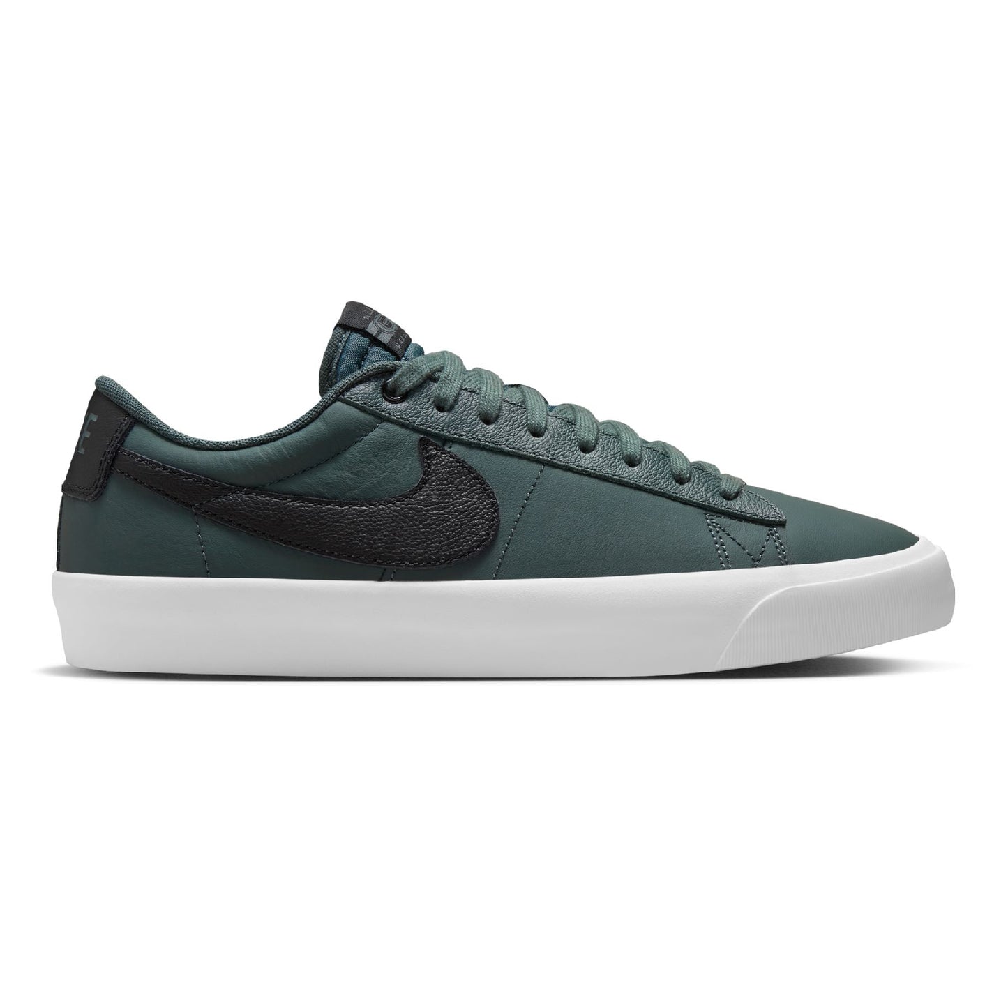 Nike SB Zoom Blazer Low Pro GT - Vintage Green/Black