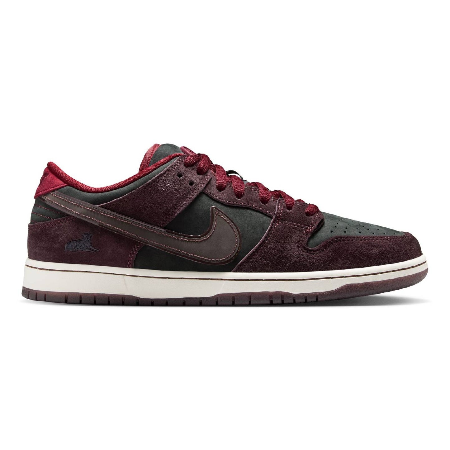 Nike SB Dunk Low Pro Quickstrike - Mahogany/Dark Beetroot-Team Red-Sail