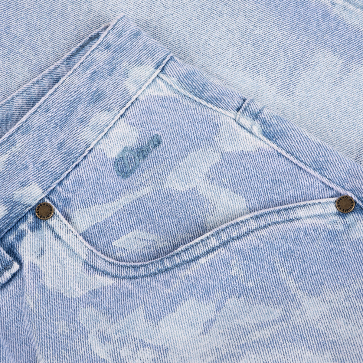 Dime Baggy Denim Shorts - Blue Washed (White Paint)