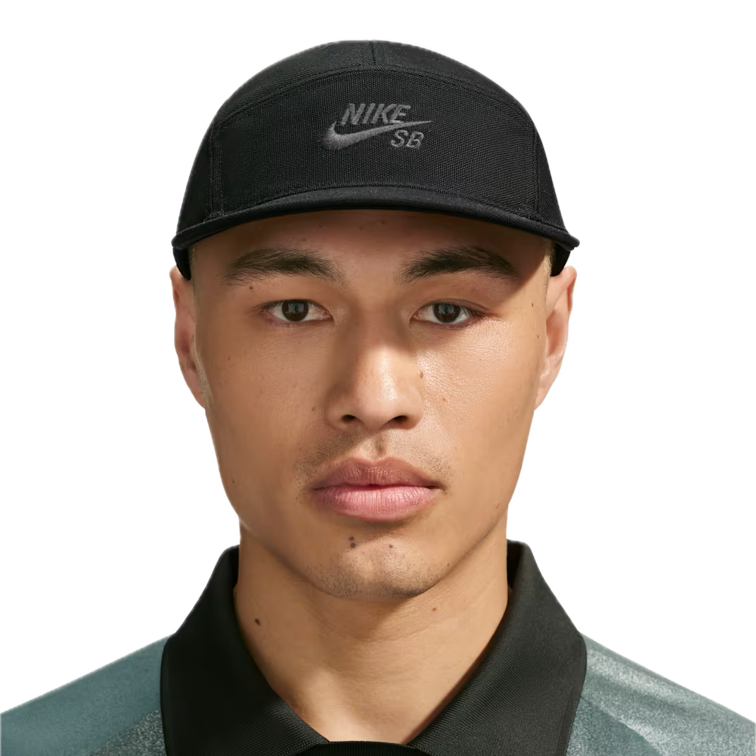 Nike SB Fly 5-Panel Cap - Black/Black/Dark Smoke Grey