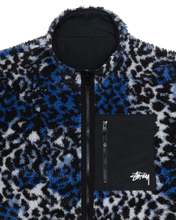 Load image into Gallery viewer, Stussy Sherpa Reversible Jacket - Blue Leopard