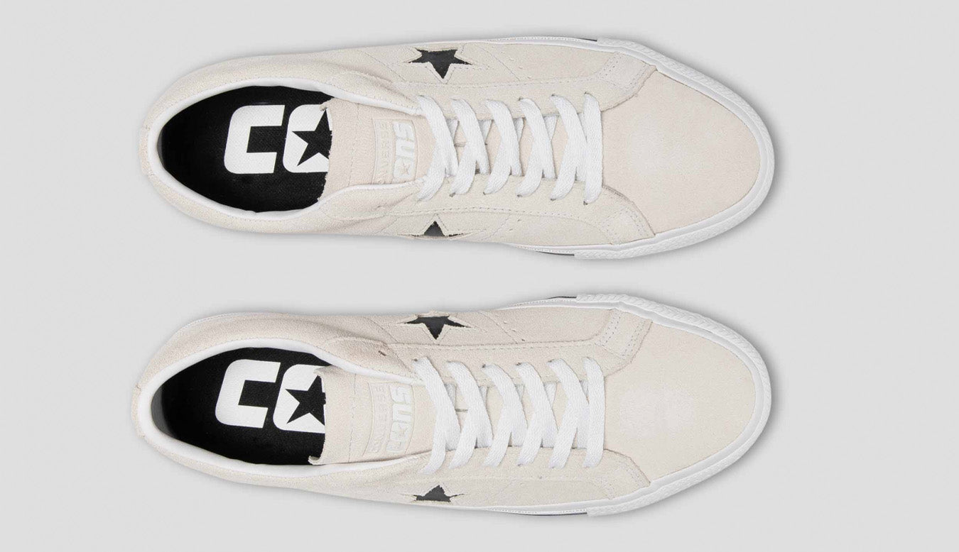 Converse One Star Pro -  Egret/White/Black