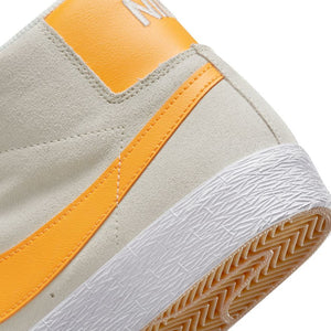 Nike SB Zoom Blazer Mid - Summit White/Laser Orange
