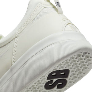 Nike SB Nyjah Free 2 - Summit White/Summit White