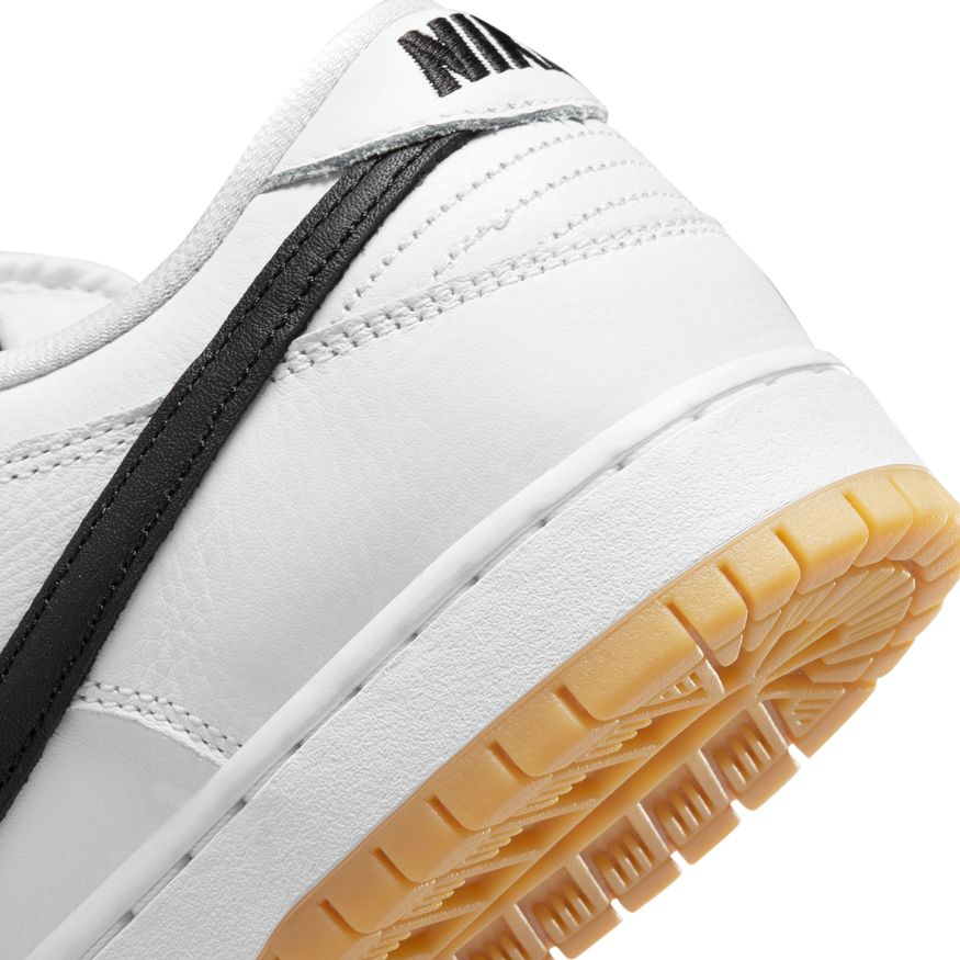 Nike SB Dunk Low Pro - White/Black/Gum