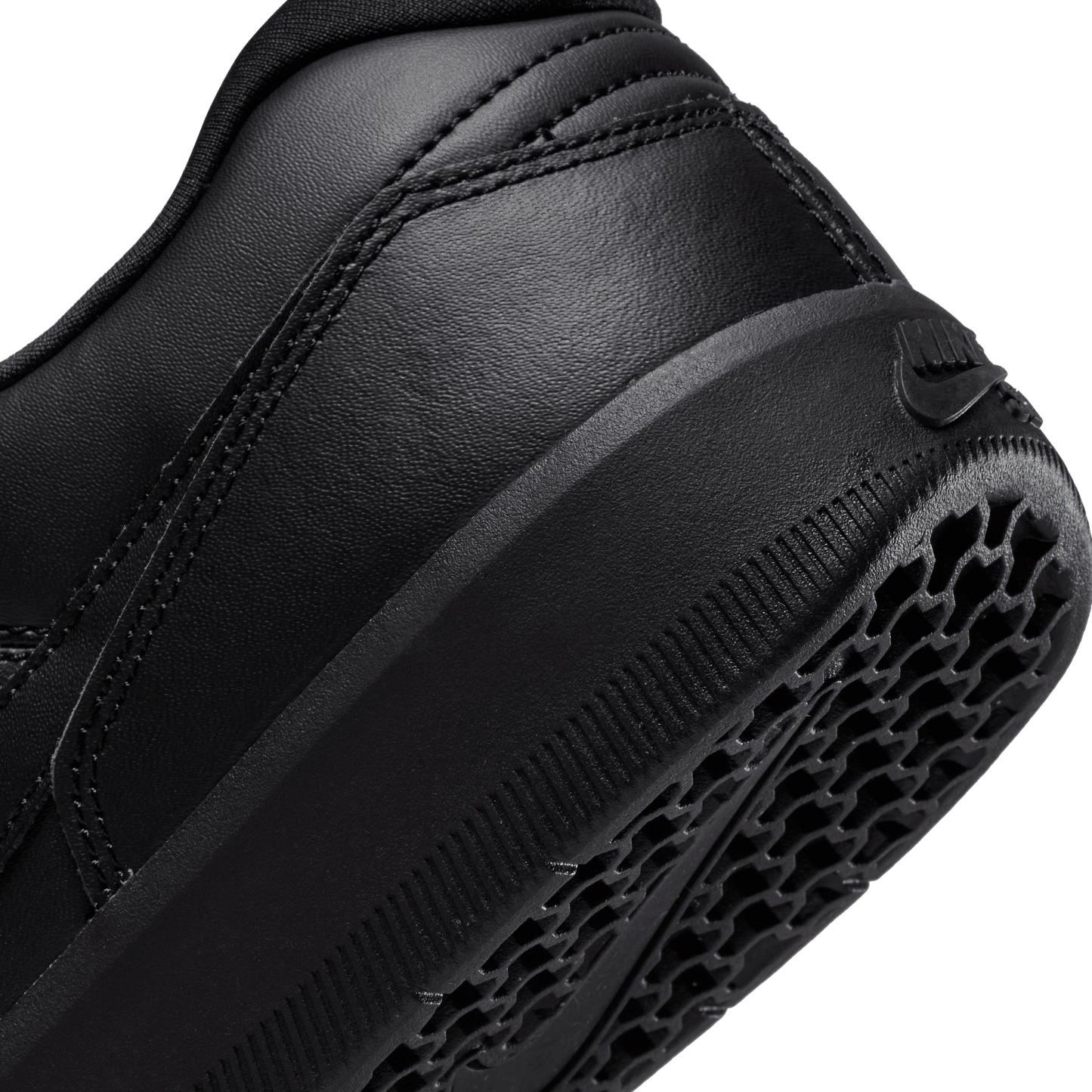 Nike SB Force 58 Premium - Black/Black/Black