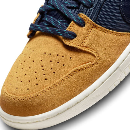 Nike SB Dunk Low Pro Premium - Midnight Navy/Desert Ochre