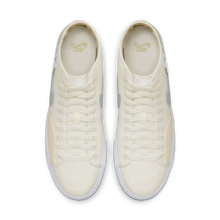 Load image into Gallery viewer, Nike SB Blazer Court Mid Premium - Summit White