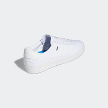 Load image into Gallery viewer, Adidas Puig Indoor - Cloud White / Cloud White / Gum