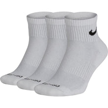 Load image into Gallery viewer, Nike Everyday Plus Cushioned Ankle Sock 3-Pack - White
