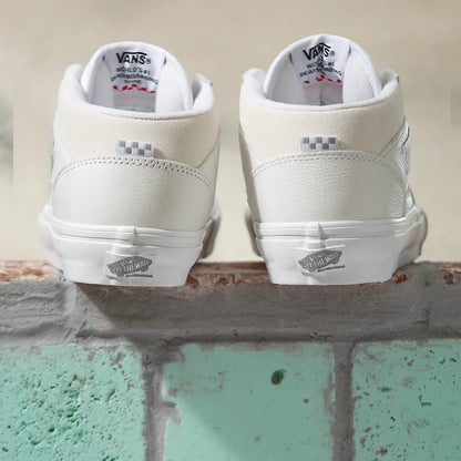 Vans Daz Skate Half Cab - White/White