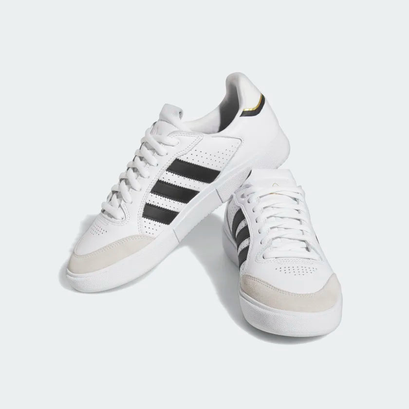 Adidas Tyshawn Low - Cloud White/Core Black/Gold Metallic