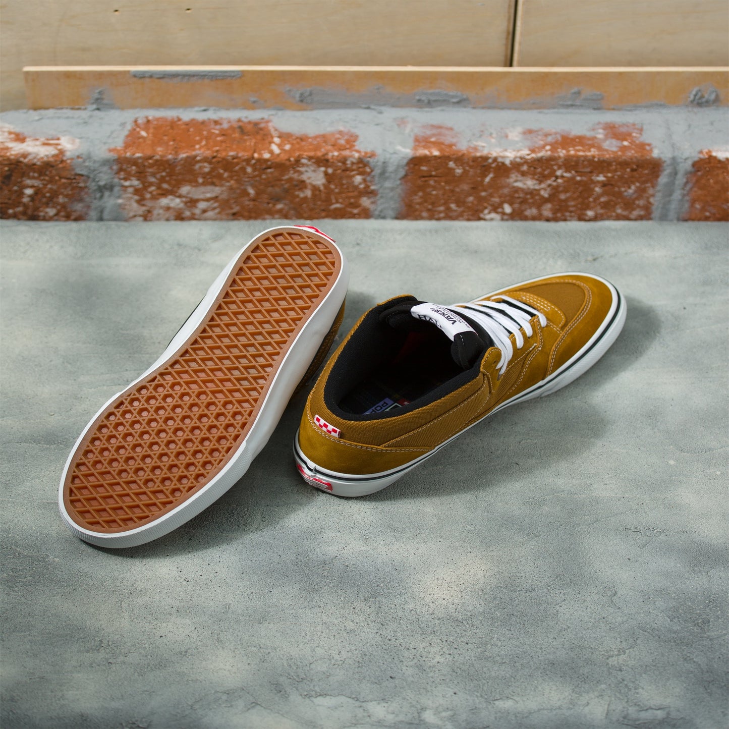 Vans Skate Half Cab - (Reynolds) Golden Brown