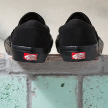 Load image into Gallery viewer, Vans Skate Slip-On - Black/Black